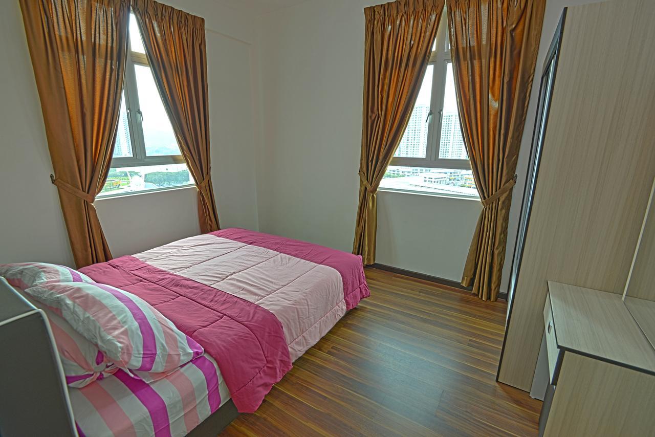 Hits Homestay Bayan Lepas Exterior photo