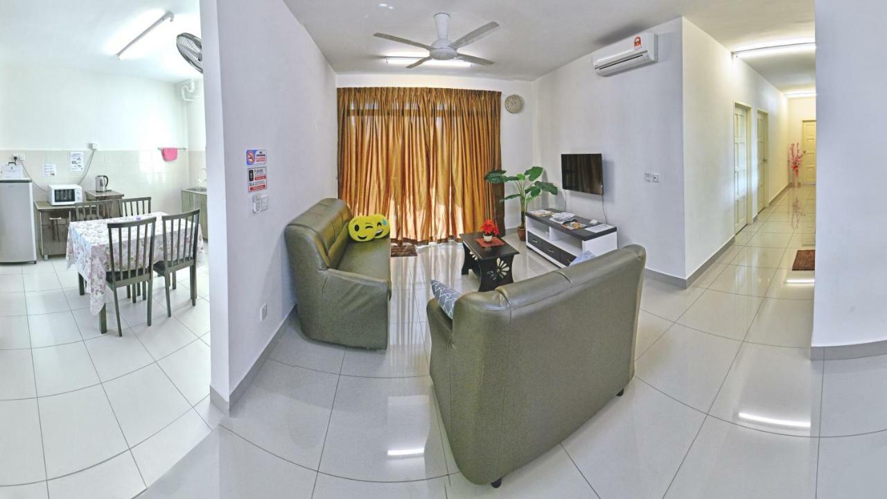 Hits Homestay Bayan Lepas Exterior photo