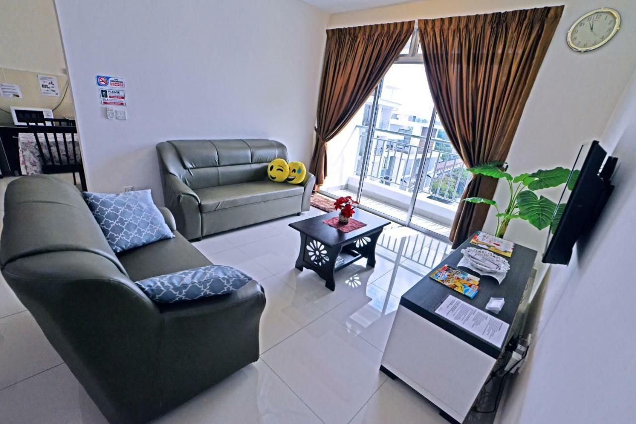 Hits Homestay Bayan Lepas Exterior photo